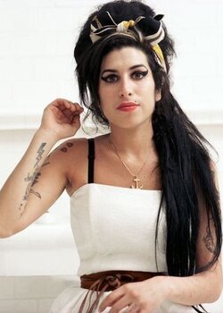 Home exclusivelyamywinehouse